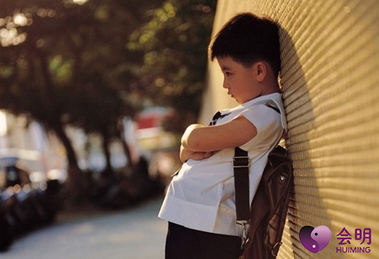 会明心理：孩子厌学情绪严重，如何引导？.jpg